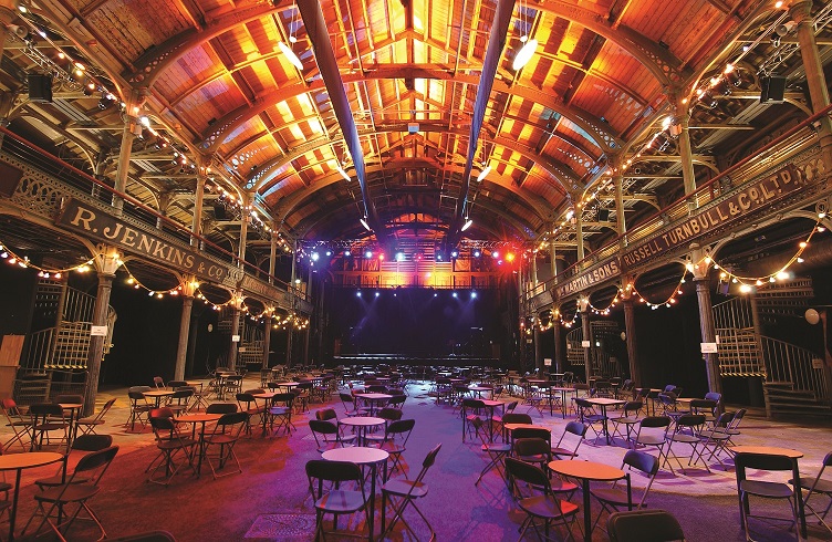 Fruitmarket interior 1